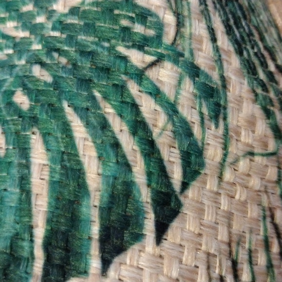 Fly Soles shoes. - Picture 7 of 7